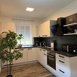 Sorinas - Comfortable Near Graz - Free Parking Appartement