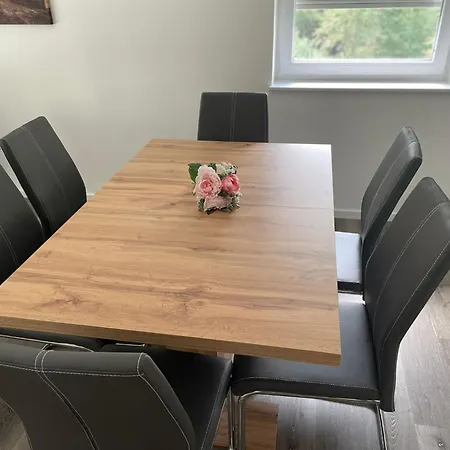 Sorinas Home - Comfortable Apartment Near Graz - Free Parking דירה *