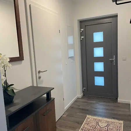 Sorinas Home - Comfortable Apartment Near Graz - Free Parking *