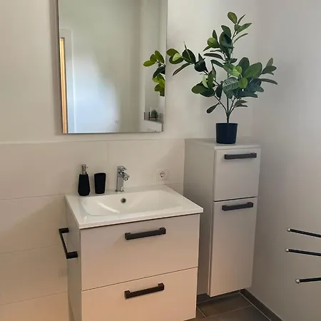 Sorinas - Comfortable Near Graz - Free Parking *