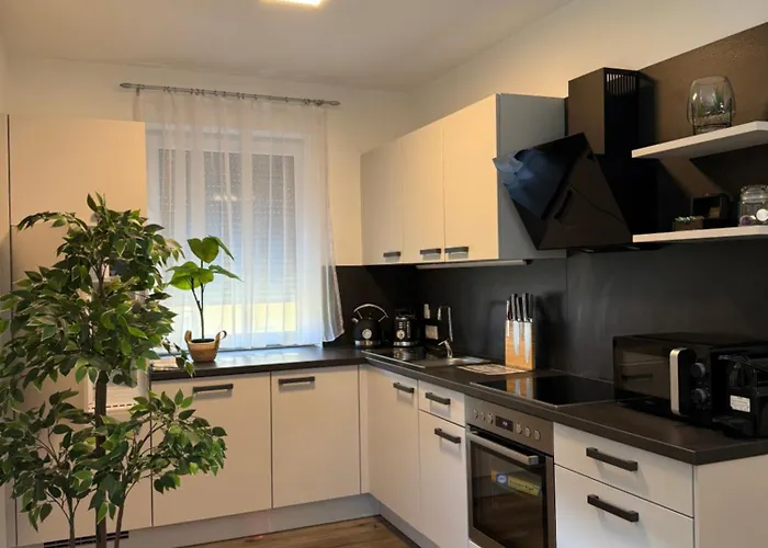 Sorinas - Comfortable Near Graz - Free Parking شقة